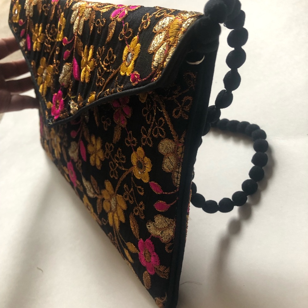 Embroidered party clutch strap envelope bag Indian - Picture 7 of 7